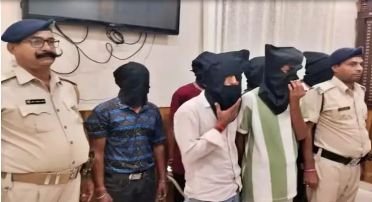 हिंदू लड़की के मुस्लिम प्रेमी ने ली पिता की जान